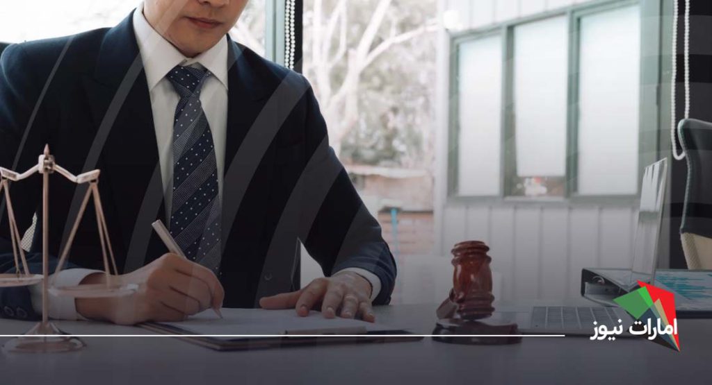 درآمد وکیل در دبی